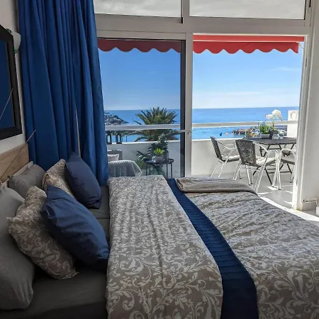 Beachfront Puerto Rico Апартаменты *